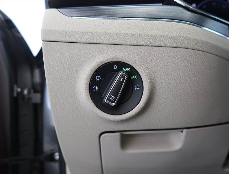 Škoda Superb (2022) Style 2.0 TDI, digi klima - fotka 26 z 27