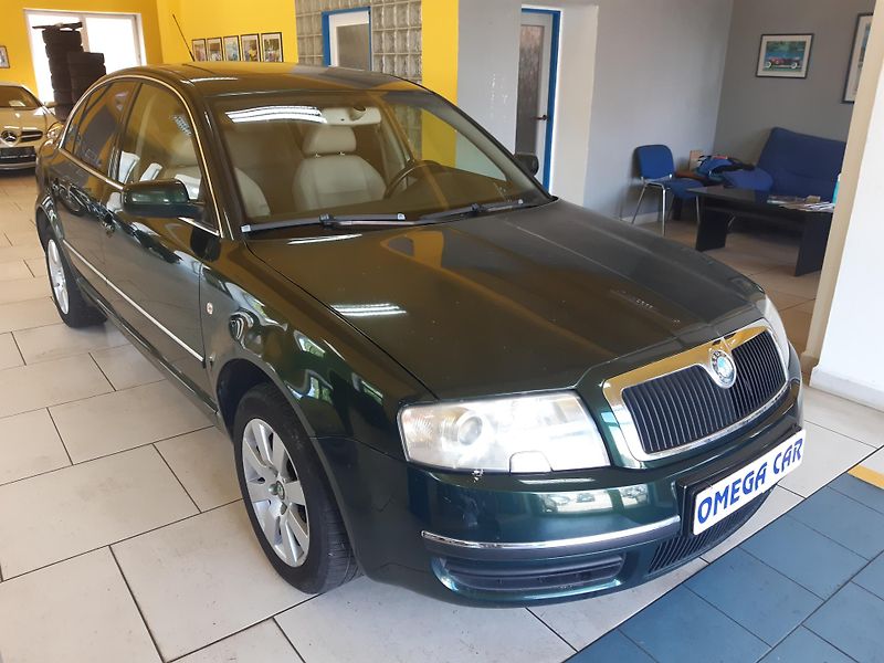 Škoda Superb 2.5 TDI AUTOMAT DIGIKLIMA - fotka 1 z 24