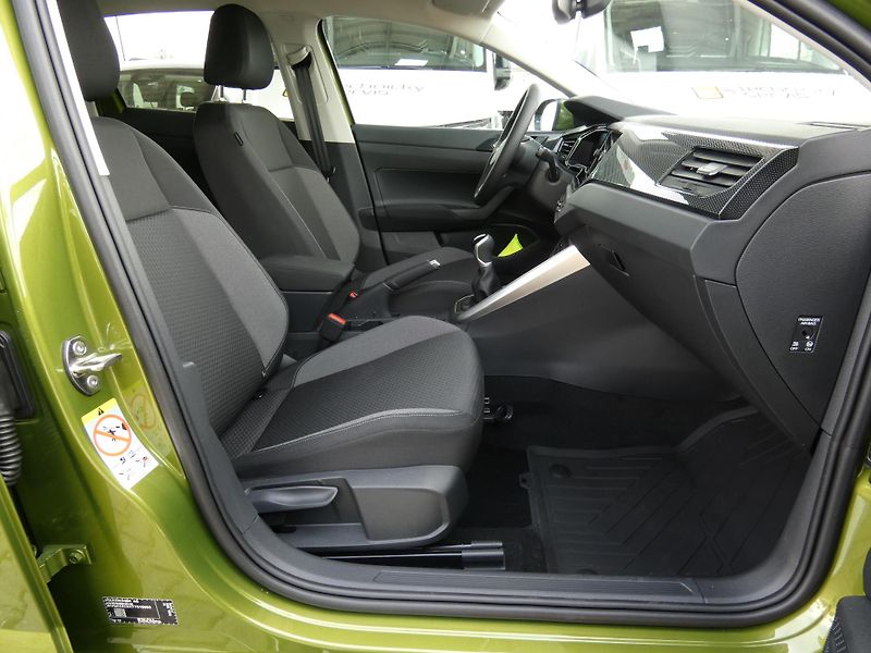 Volkswagen Taigo People 1,0 TSI 85 kW 6G - fotka 21 z 30
