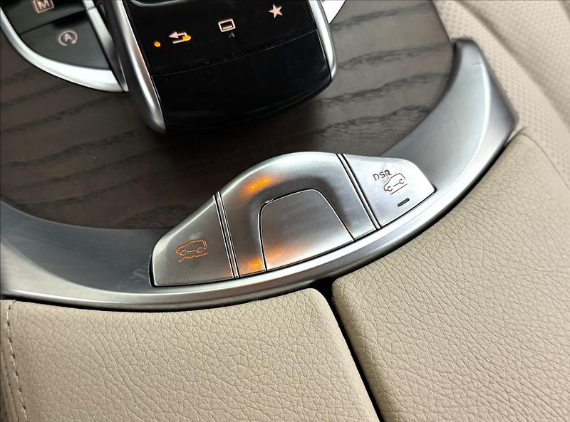 Mercedes-Benz GLC 2,1 OFFR PAK. VZDUCH EXCLUSIVE - fotka 28 z 51