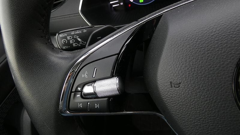 Škoda Octavia Combi 1.5 TSI 110kW DSG Ambiti - fotka 11 z 22