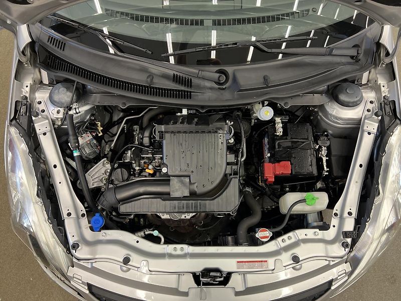 Suzuki Swift 1.2l 69 kW - fotka 18 z 18