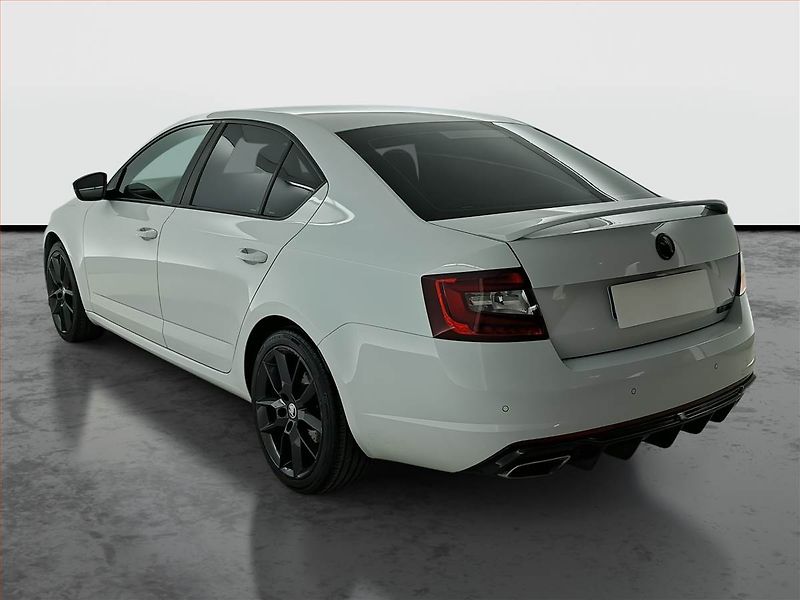 Škoda Octavia (2017) RS 230 2.0 TSI, Tempomat - fotka 4 z 22