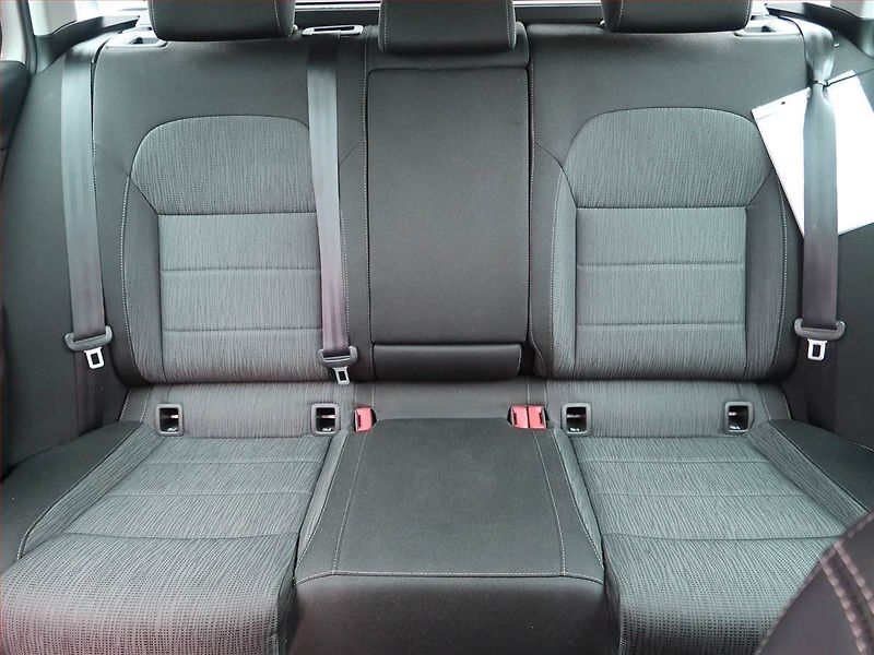 Škoda Superb (2018) 2.0 TDI, Navi, Bi-Xenony - fotka 10 z 17