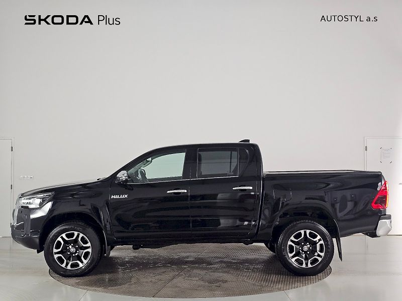 Toyota Hilux (2025) 2.8 D-4D 204k 6AT EXECUTIVE TA - fotka 3 z 32