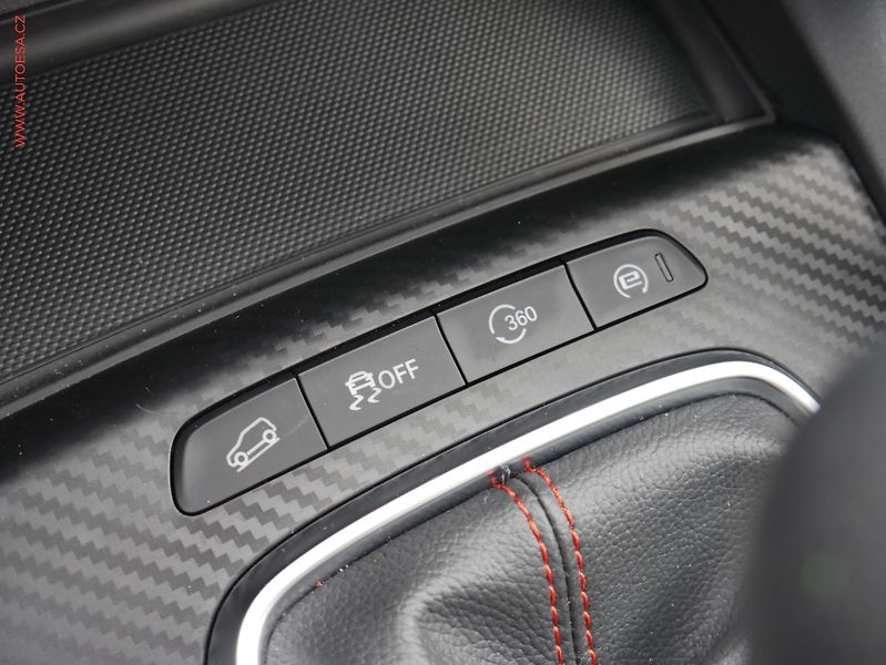 MG ZS (2022) 1.0 TGi, 1.maj,ČR, Exclusive - fotka 23 z 28