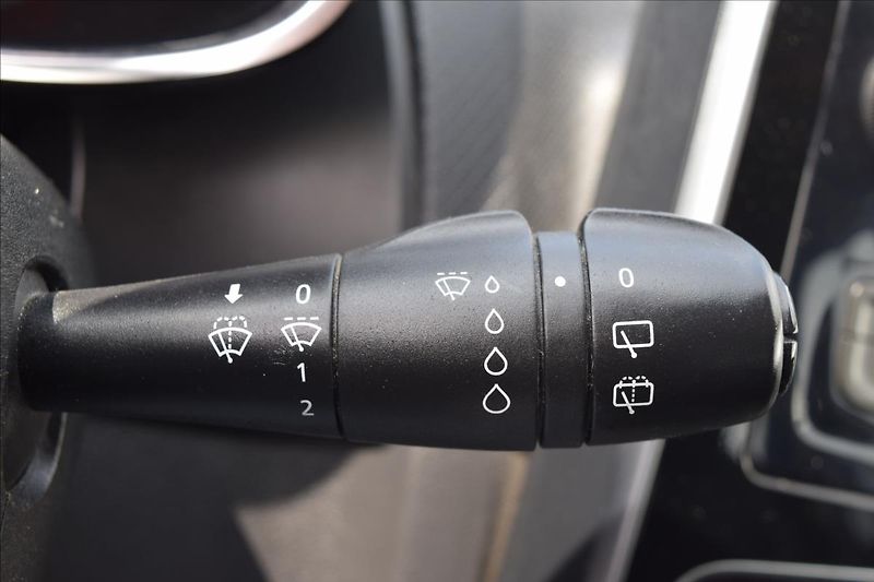 Renault Clio 1,2 i 54KW KLIMA ALU - fotka 35 z 47