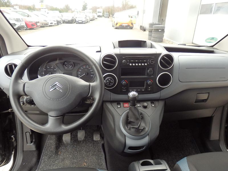 Citroën Berlingo 1.6i XTR DIGI.KLIMA, 6x AIRBAG - fotka 13 z 17