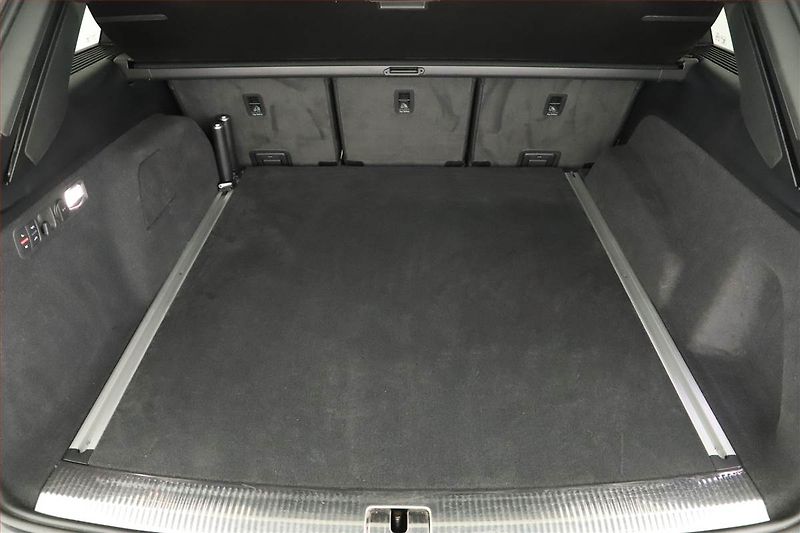 Audi Q7 (2023) 60 TFSI e - fotka 11 z 25