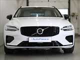 Volvo V60 2,0 B4 PLUS Dark 8880km! ČR - náhled 1