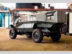 Prototyp ruského armádního automobilu značky ZIL.