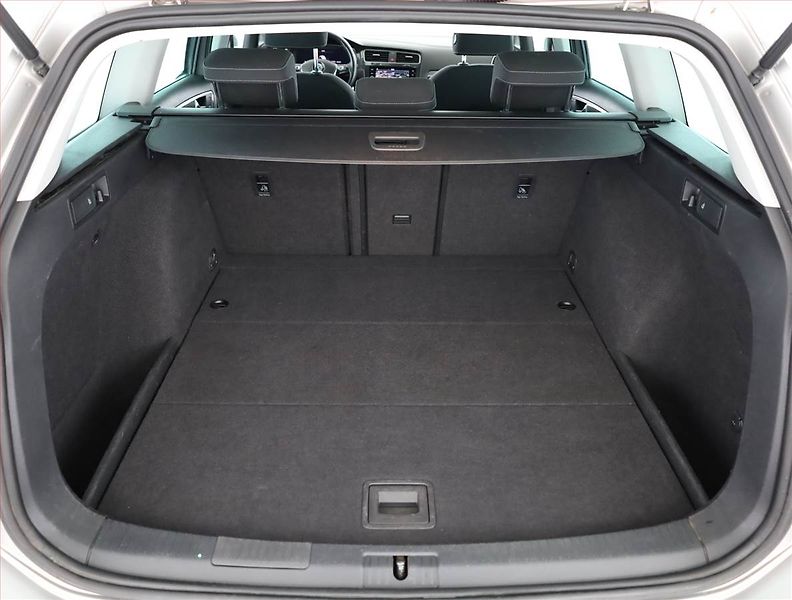 Volkswagen Golf (2019) Alltrack 2.0 TDI Alltrack - fotka 17 z 18