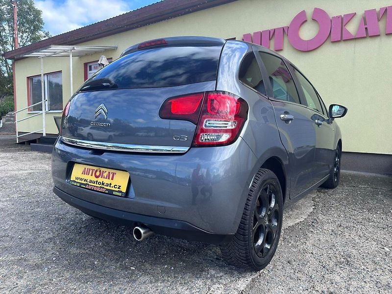 Citroën C3 (2010) 1.6i Panorama/NAVI/1Maj/88kW - fotka 3 z 27