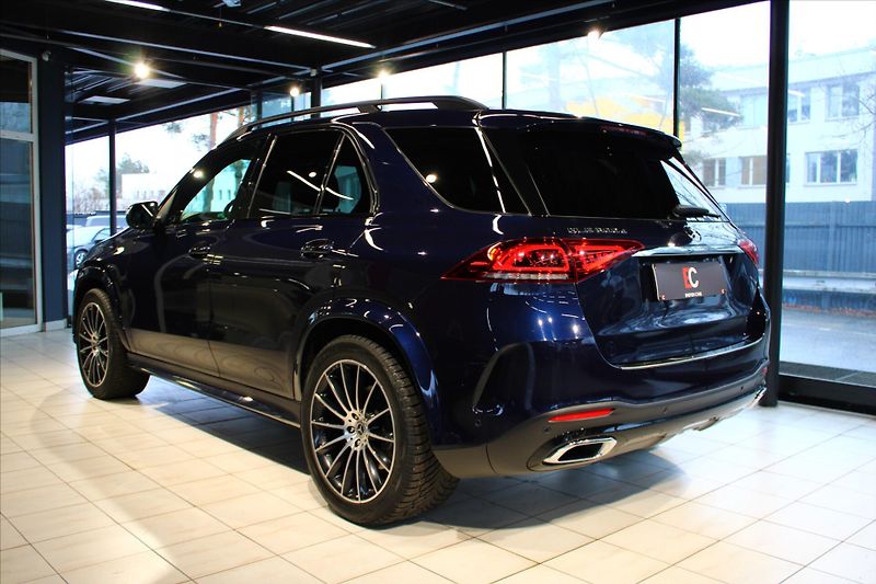 Mercedes-Benz GLE 300d 4MATIC AMG Line 7Míst/Nig - fotka 4 z 34