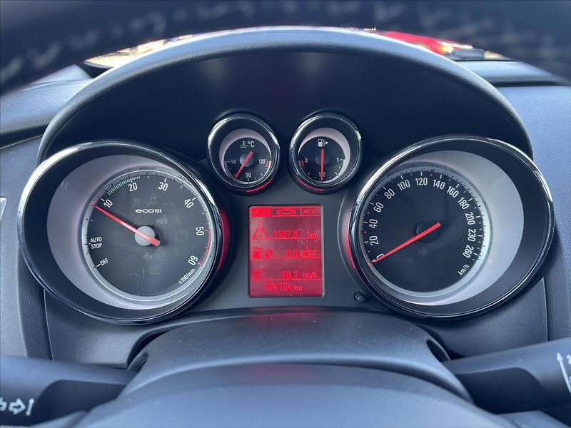 Opel Astra 1,7 CDTi 81kW Cosmo NAVI TAŽNÉ - fotka 34 z 34