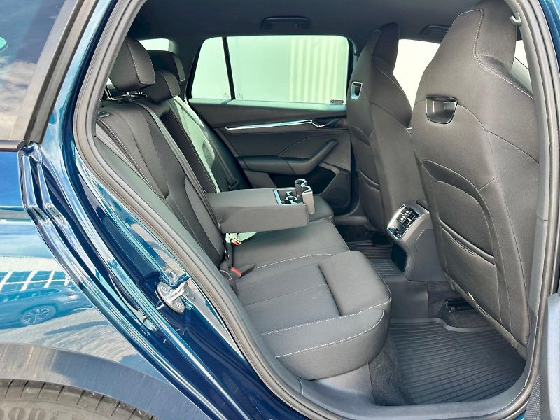 Škoda Octavia (2022) Combi 2,0 TDI / 110 KW / DSG / - fotka 9 z 30