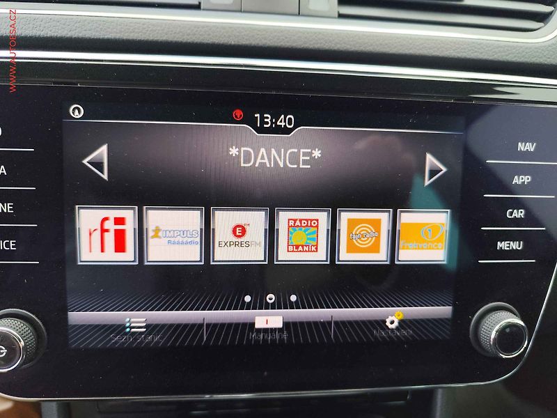 Škoda Superb (2020) 2.0TDi, ČR, DSG, LED, kamera - fotka 12 z 31