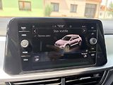 Volkswagen T-Roc 1.0TSI LED VIRTUAL REZERVACE - náhled 30