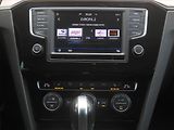 Volkswagen Passat (2017) 2.0 TDI, Automat, Kůže, Navi - náhled 12