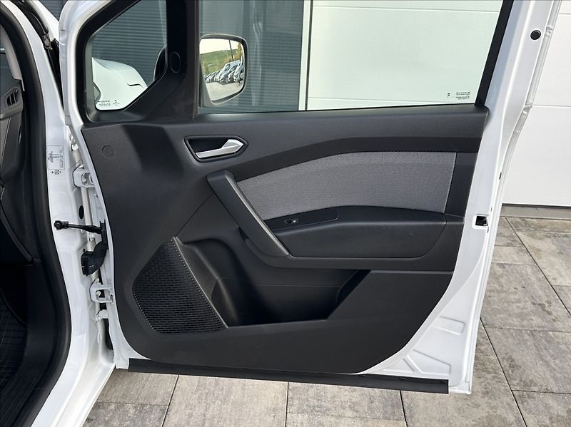 Renault Kangoo 1,3 TCe 102PS  Equilibre - fotka 19 z 51