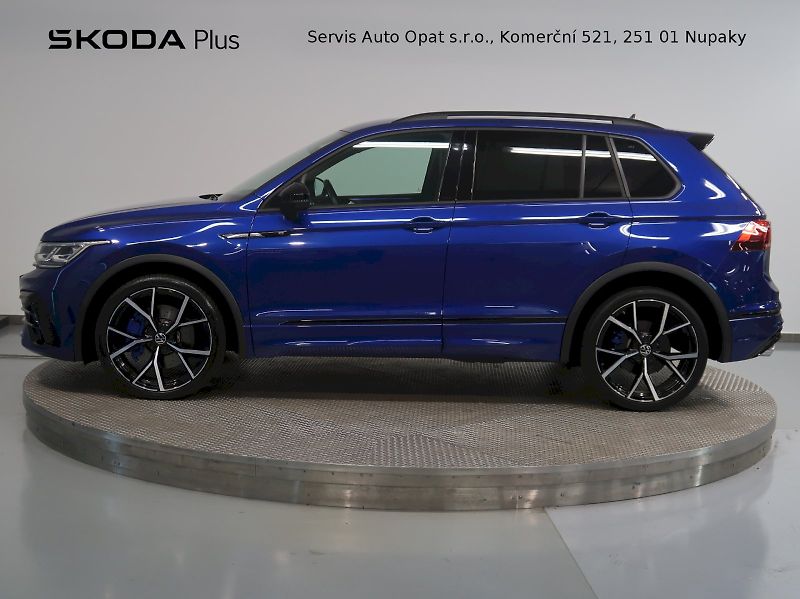 Volkswagen Tiguan (2022) R 2.0TSI 235KW DSG 4x4 - fotka 3 z 38