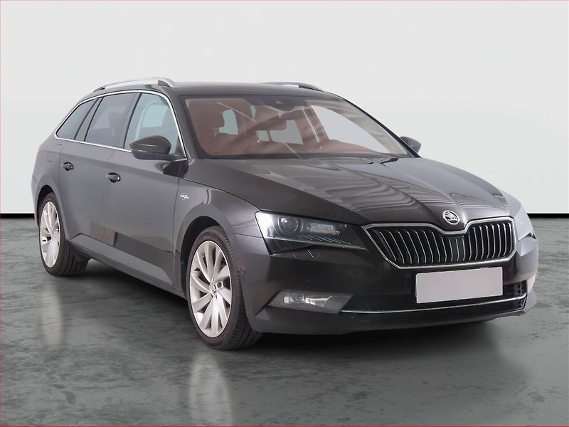 Škoda Superb (2016) Laurin&Klement 2.0 TDI, 4X4 - fotografie inzerátu