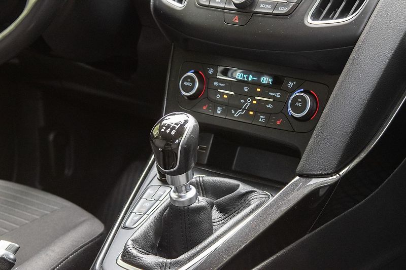 Ford Focus - fotka 16 z 22