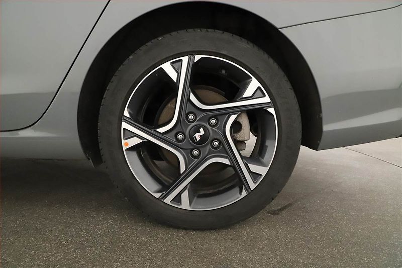 Hyundai i30 (2024) N-Line 1.0 T-GDI - fotka 20 z 20