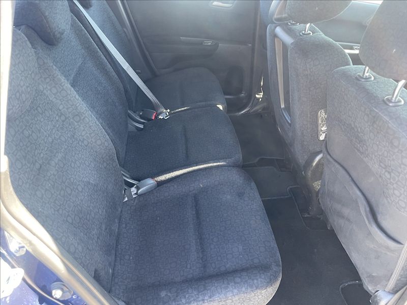 Honda FR-V 2,0 i-VTEC 110kw odp. DPH, po - fotka 11 z 27