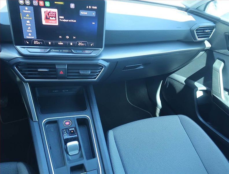 Seat Leon (2025) 1.5 TSI - fotka 12 z 19