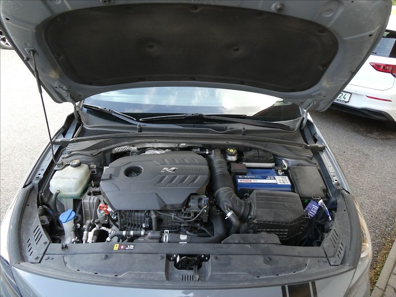 Hyundai i30 2,0 i N 202kW serviska - fotka 44 z 50