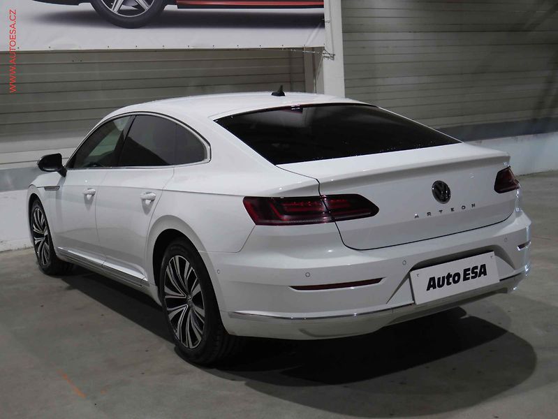 Volkswagen Arteon (2020) 2.0 TDi, 2.maj,ČR, Elegance - fotka 4 z 20