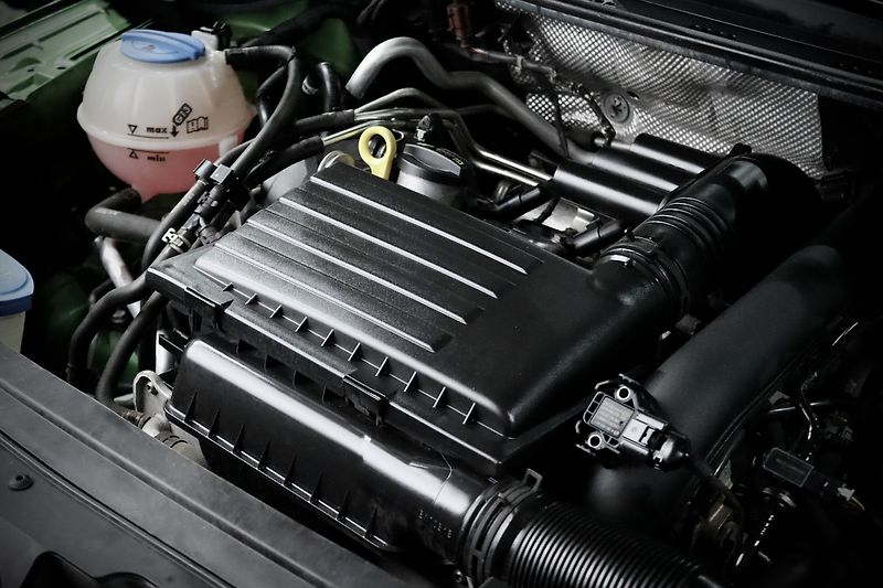 Škoda Rapid Spaceback 1.2 TSI 81 kW - fotka 10 z 26