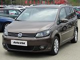 Volkswagen Touran (2011) 1.4 TSi, Highline, DSG - náhled 2