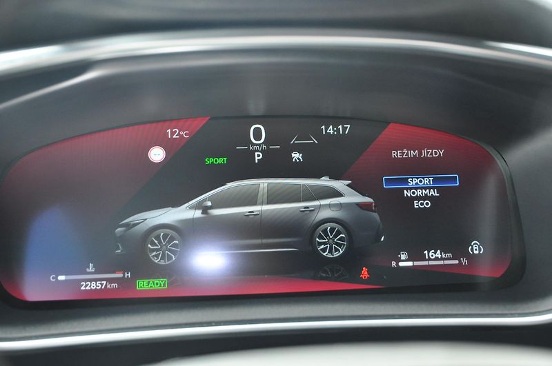 Toyota Corolla 1.8 Hybrid KOMBI - fotka 14 z 19