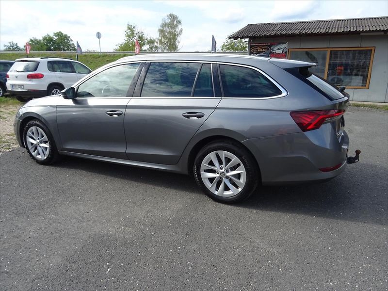 Škoda Octavia 1,0 TSI 81 kW Business - fotka 5 z 33