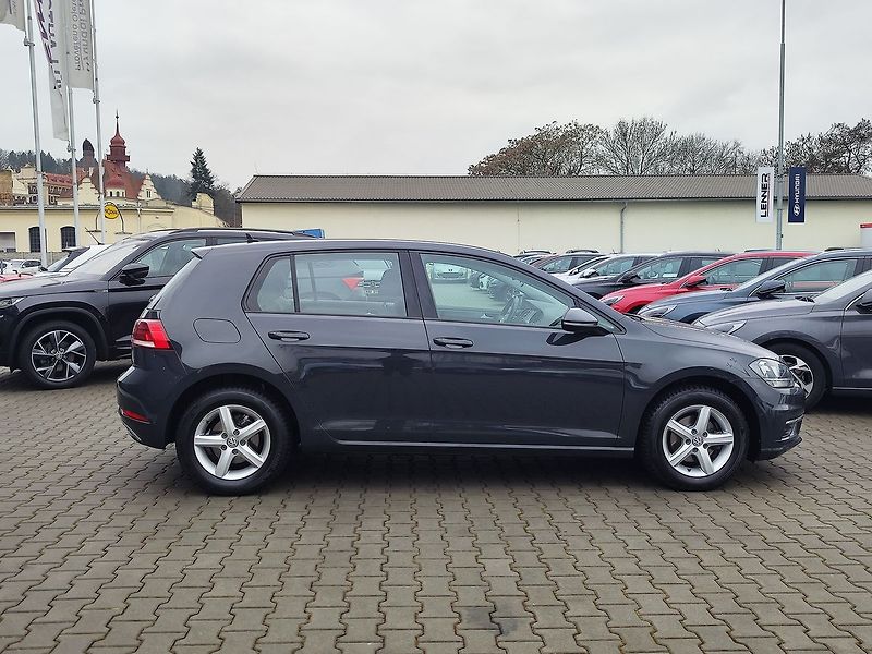 Volkswagen Golf 1.0 TSI/85kW Maraton Edition - fotka 4 z 29