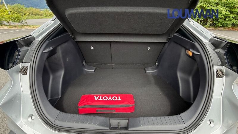 Toyota C-HR 1.8L HEV CVT  Style - fotka 20 z 26