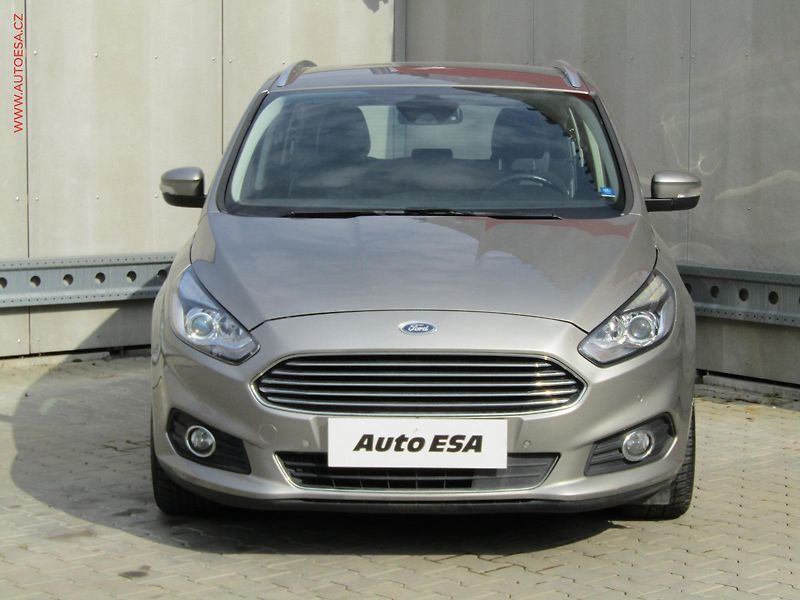 Ford S-MAX (2016) 2.0 TDCi 4x4, Titanium, AT - fotka 2 z 20