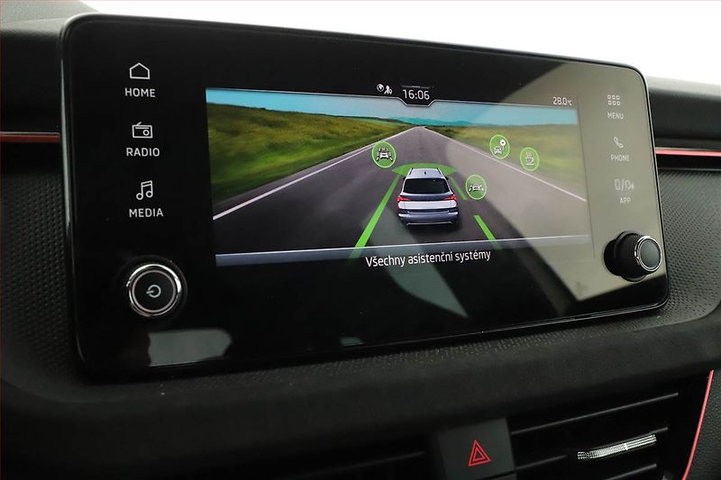 Škoda Kamiq (2024) 1.0 TSI, Drive, FullLed - fotka 16 z 21