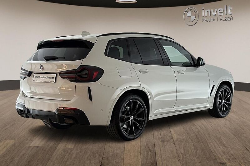 BMW X3 xDrive30d - fotka 3 z 17
