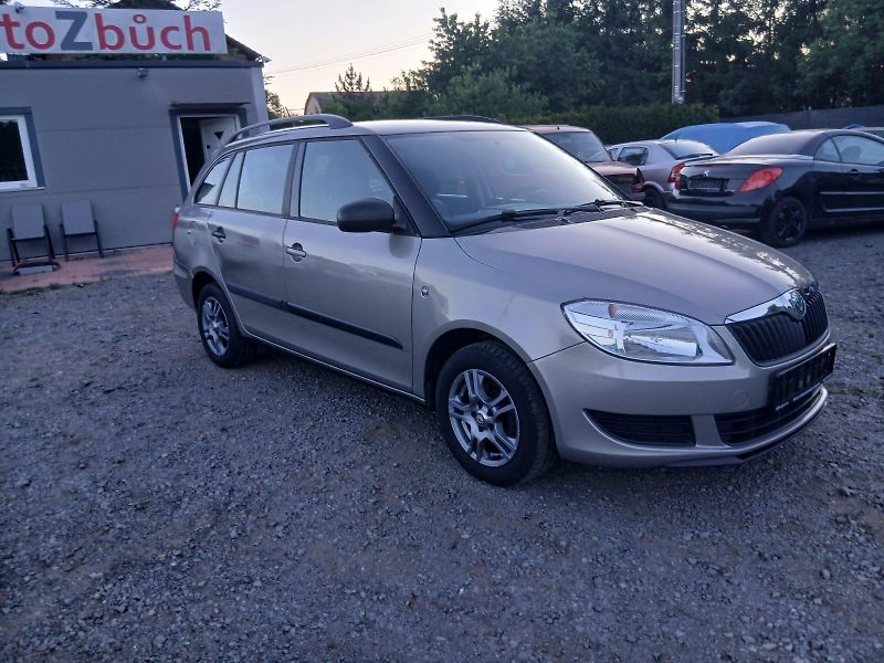 Škoda Fabia 1.2 TSI, facelift - fotka 5 z 33
