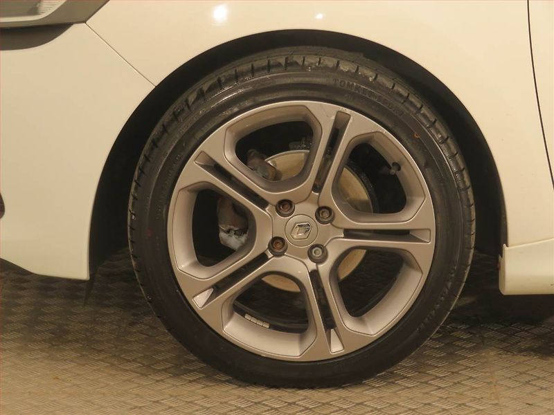 Renault Clio (2014) GT-Line 1.2 TCe, Automat - fotka 15 z 16