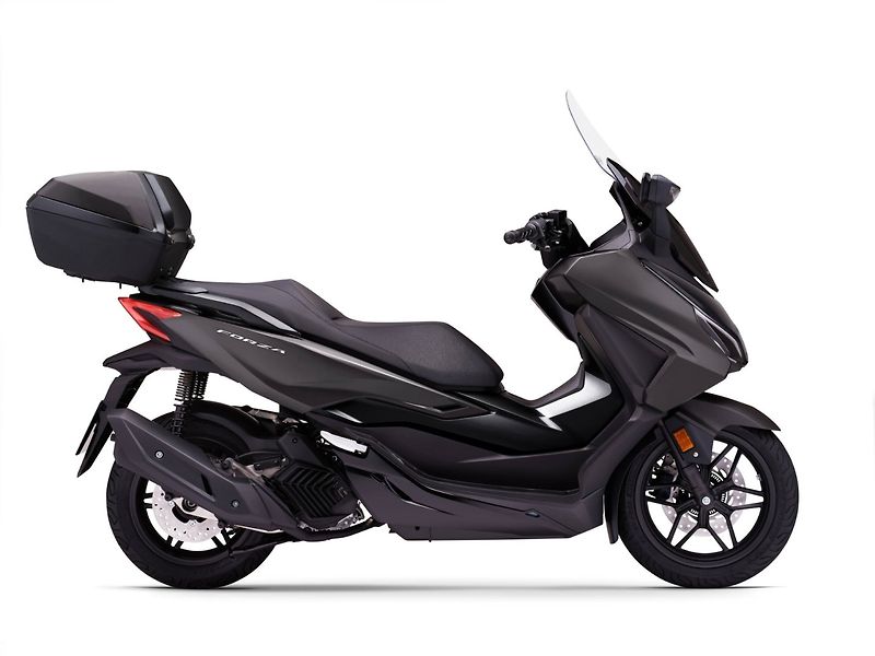 Honda Forza 125 ABS (2026) Smart box - fotka 2 z 8