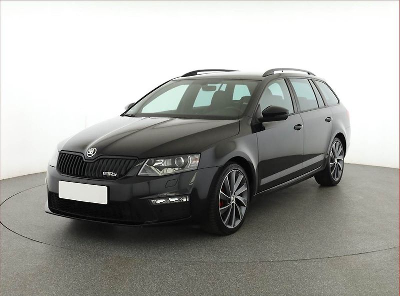 Škoda Octavia (2016) RS 2.0 TDI, Automat, Kůže - fotka 2 z 20