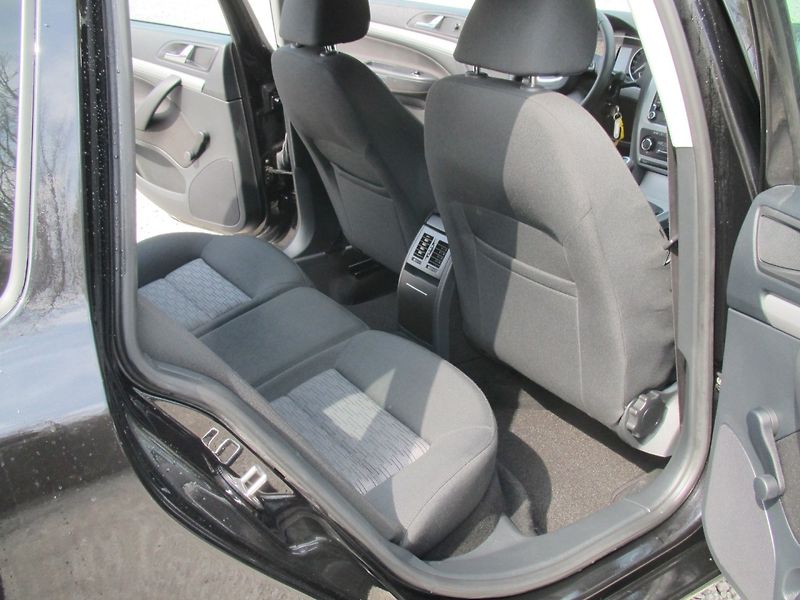 Škoda Octavia 1.6 TDI - fotka 12 z 18