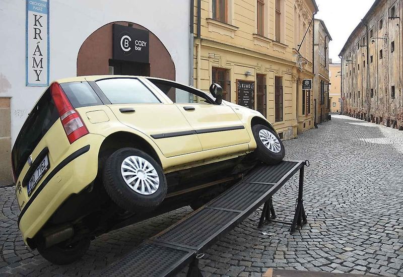 Z natáčení komedie Když se zhasne v Olomouci