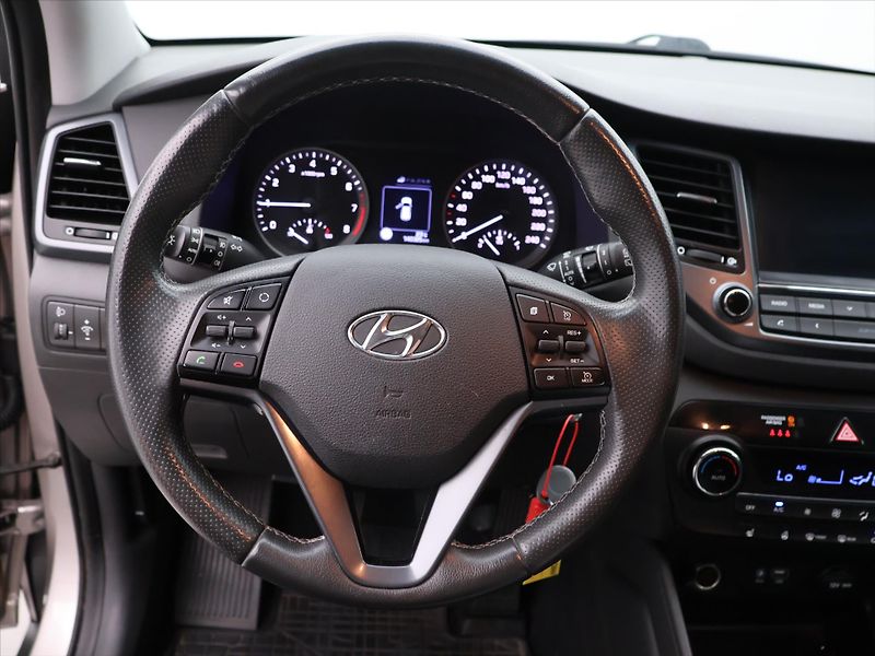 Hyundai Tucson 1,6 T-GDI 130kW Best of Czech - fotka 16 z 29