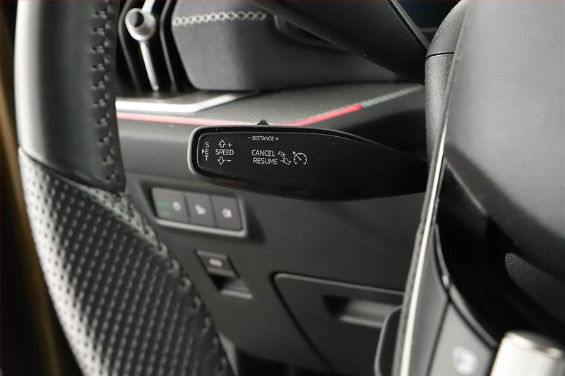 Škoda Kodiaq (2025) 2.0 TDI, SPORTLINE, 4X4 - fotka 14 z 20
