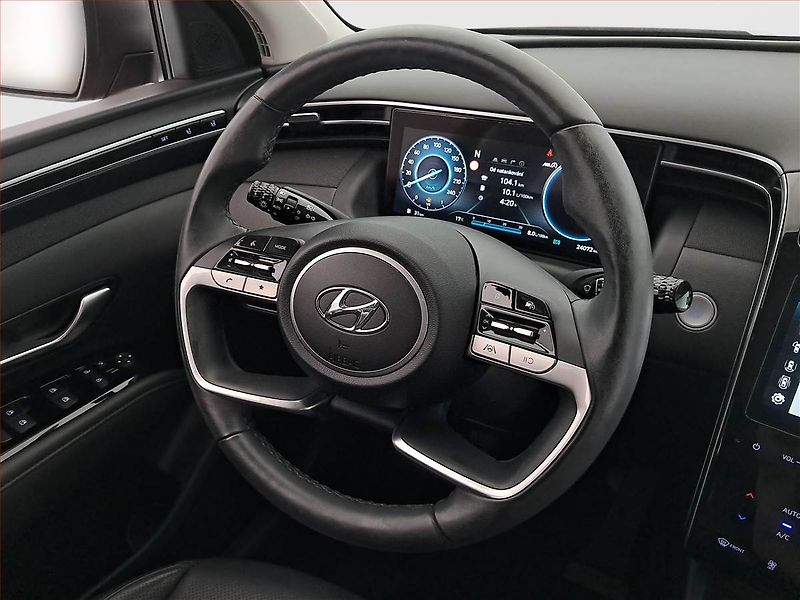 Hyundai Tucson (2021) 1.6 T-GDI 48V MHEV - fotka 23 z 23